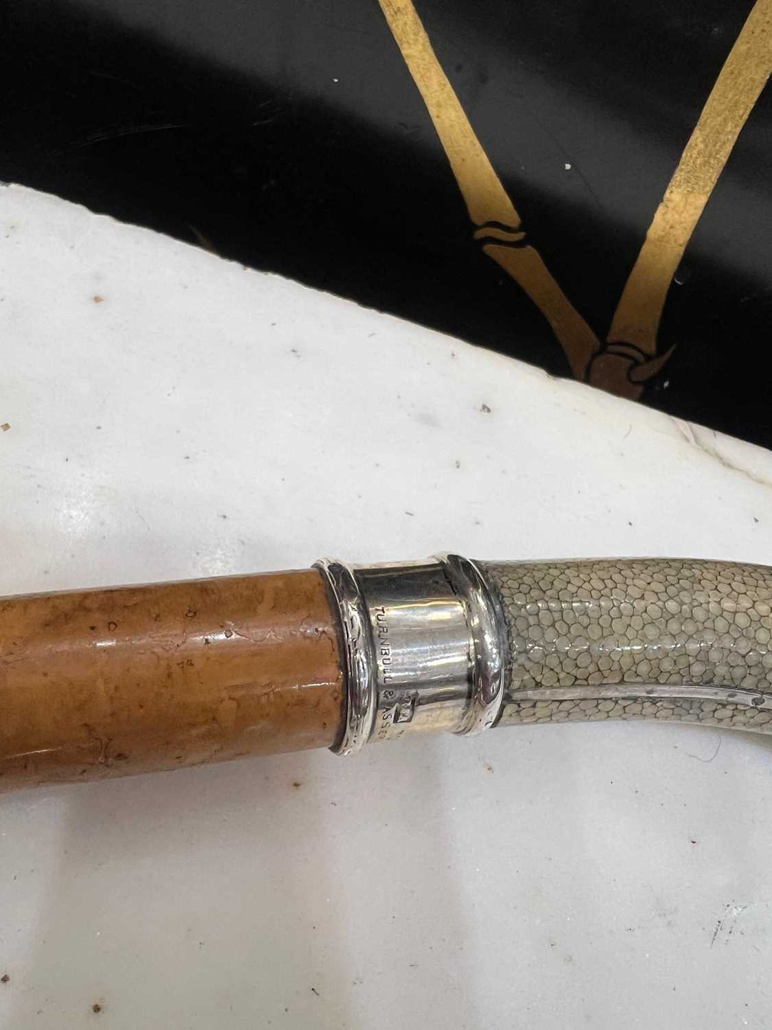 A LATE 19TH / EARLY 20TH CENTURY SHAGREEN AND SILVER HANDLED WALKING CANE - Image 3 of 6