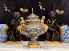 A FINE 19TH CENTURY VERDE ANTICO MARBLE AND ORMOLU MOUNTED URN AND COVER