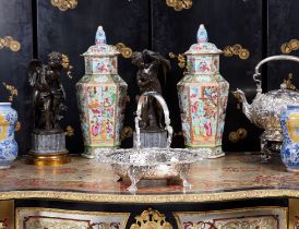 A MAGNIFICENT MID 18TH CENTURY STERLING SILVER GEORGIAN CAKE BASKET, LONDON, 1745