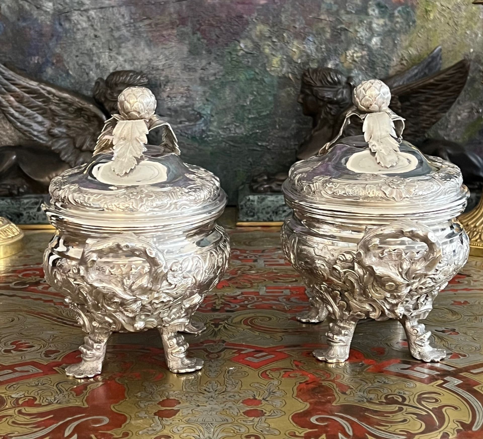 A FINE PAIR OF 18TH CENTURY STERLING SILVER SAUCE TUREENS, LONDON, 1790, WILLIAM PITTS - Image 3 of 19