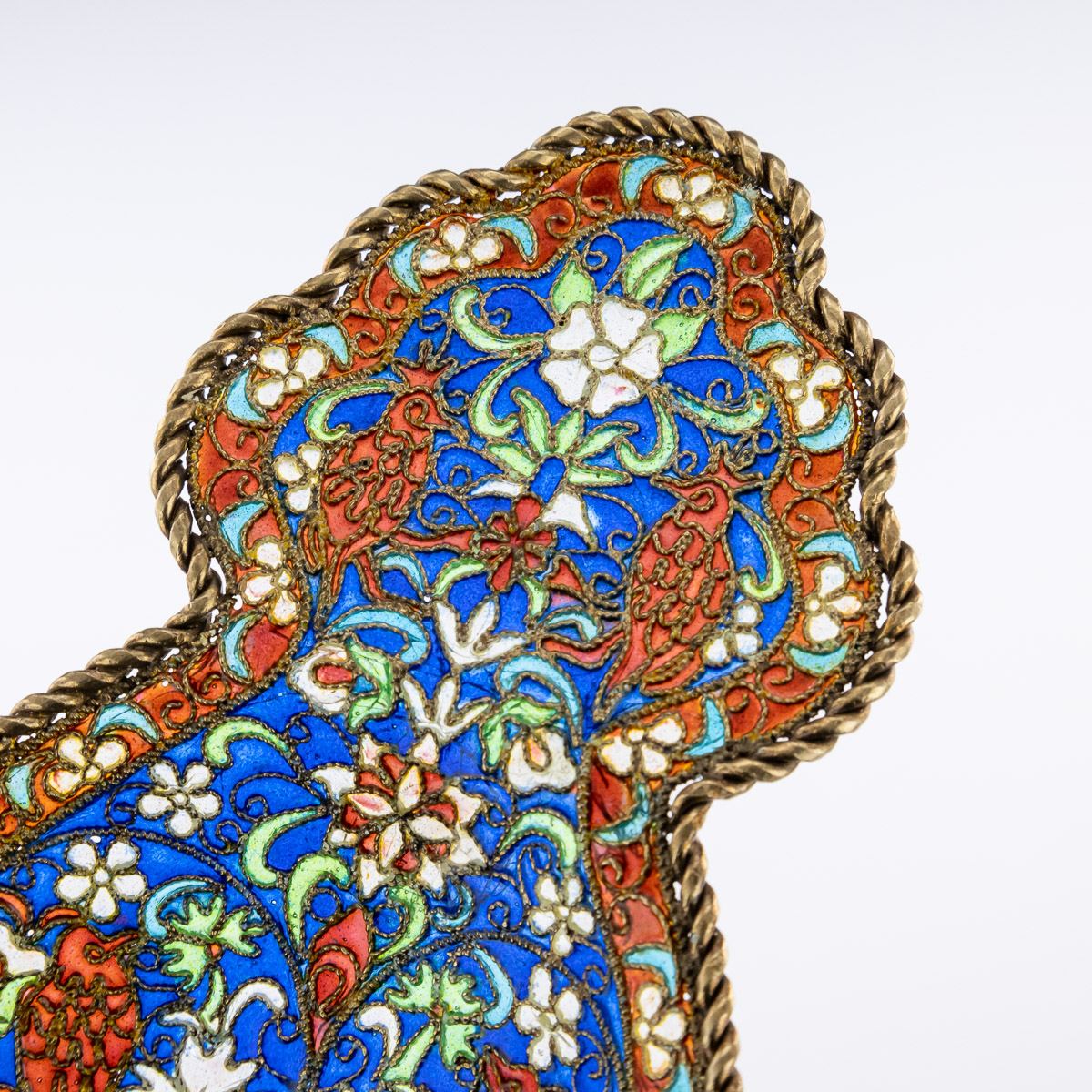 A 19TH CENTURY SOLID SILVER GILT & PLIQUE-A-JOUR ENAMEL KOVSH c.1890 - Image 17 of 18