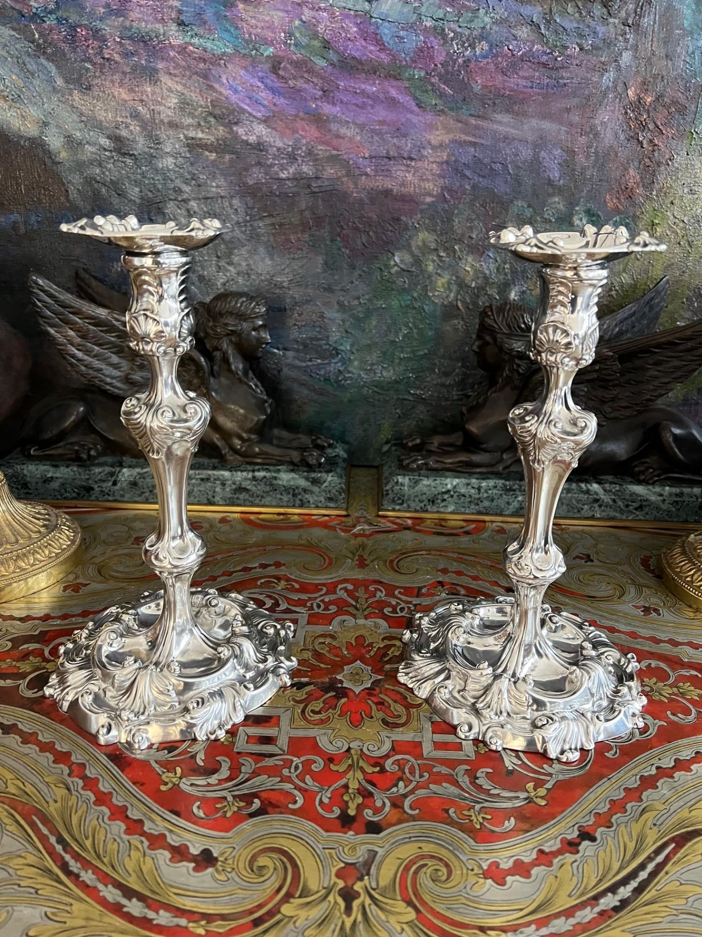 A FINE PAIR OF MID 18TH CENTURY STERLING SILVER CANDLESTICKS, LONDON, 1755, WILLIAM SKEEN - Image 2 of 8