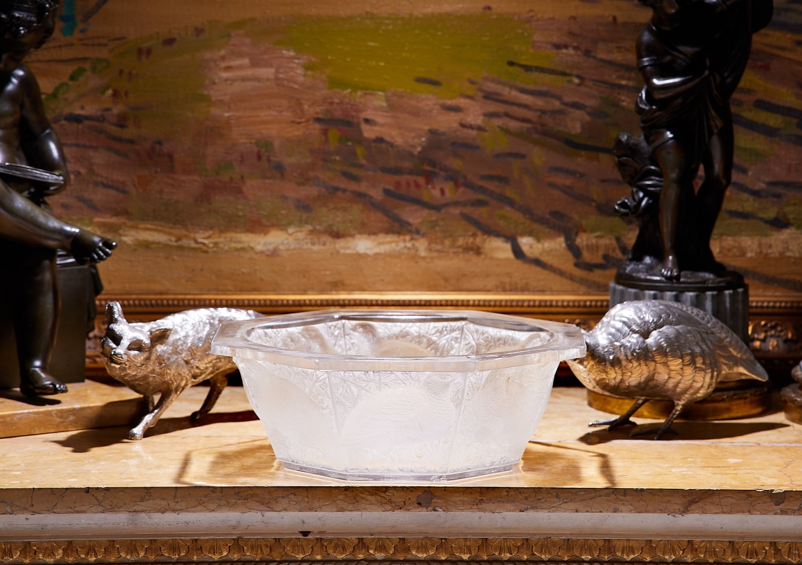 LALIQUE: A FROSTED AND CLEAR GLASS 'CAILLE PERDIX' BOWL