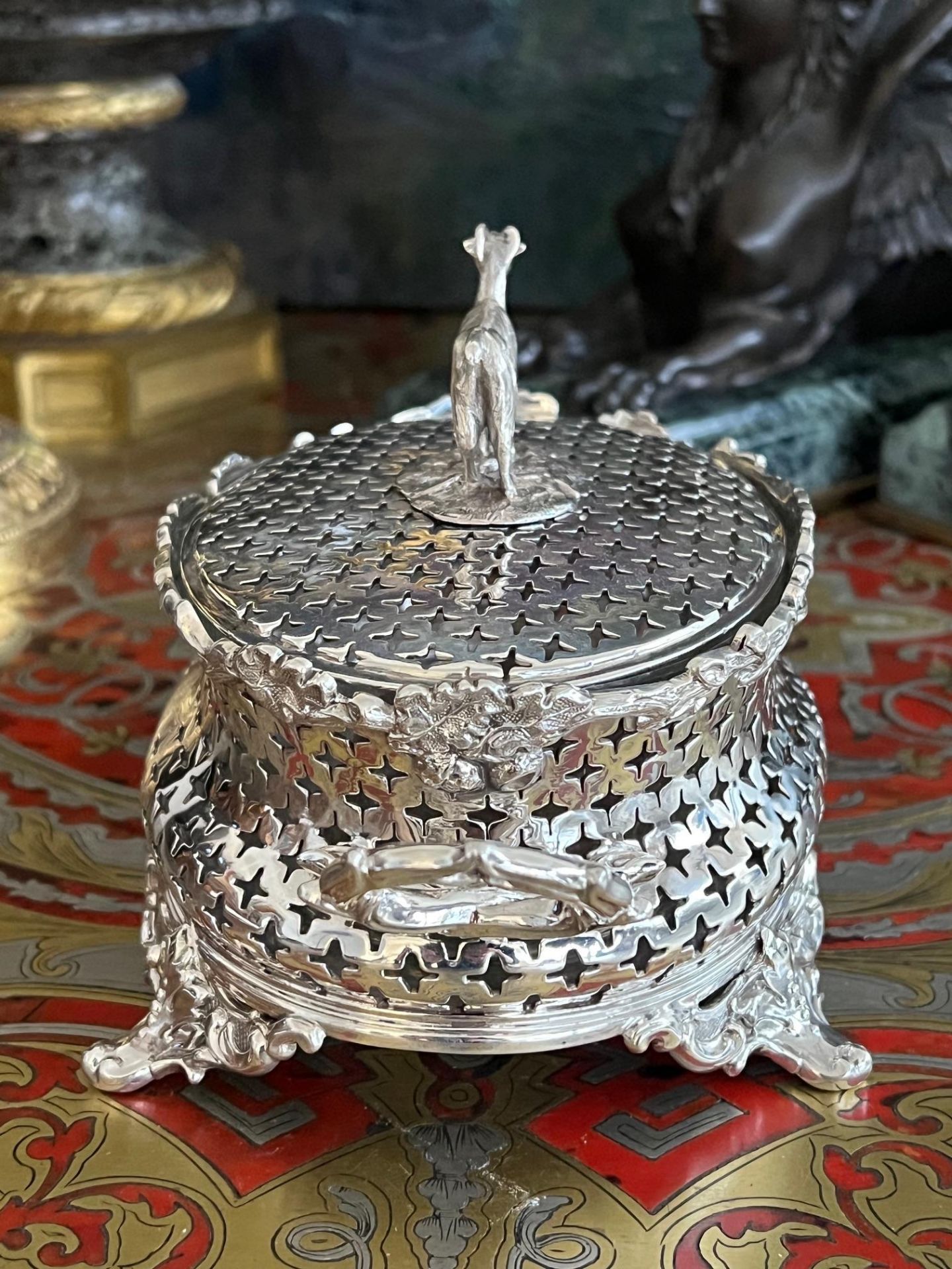 A FINE STERLING SILVER BUTTER DISH BY HENRY WILKINSON & CO.1852 - Image 3 of 14