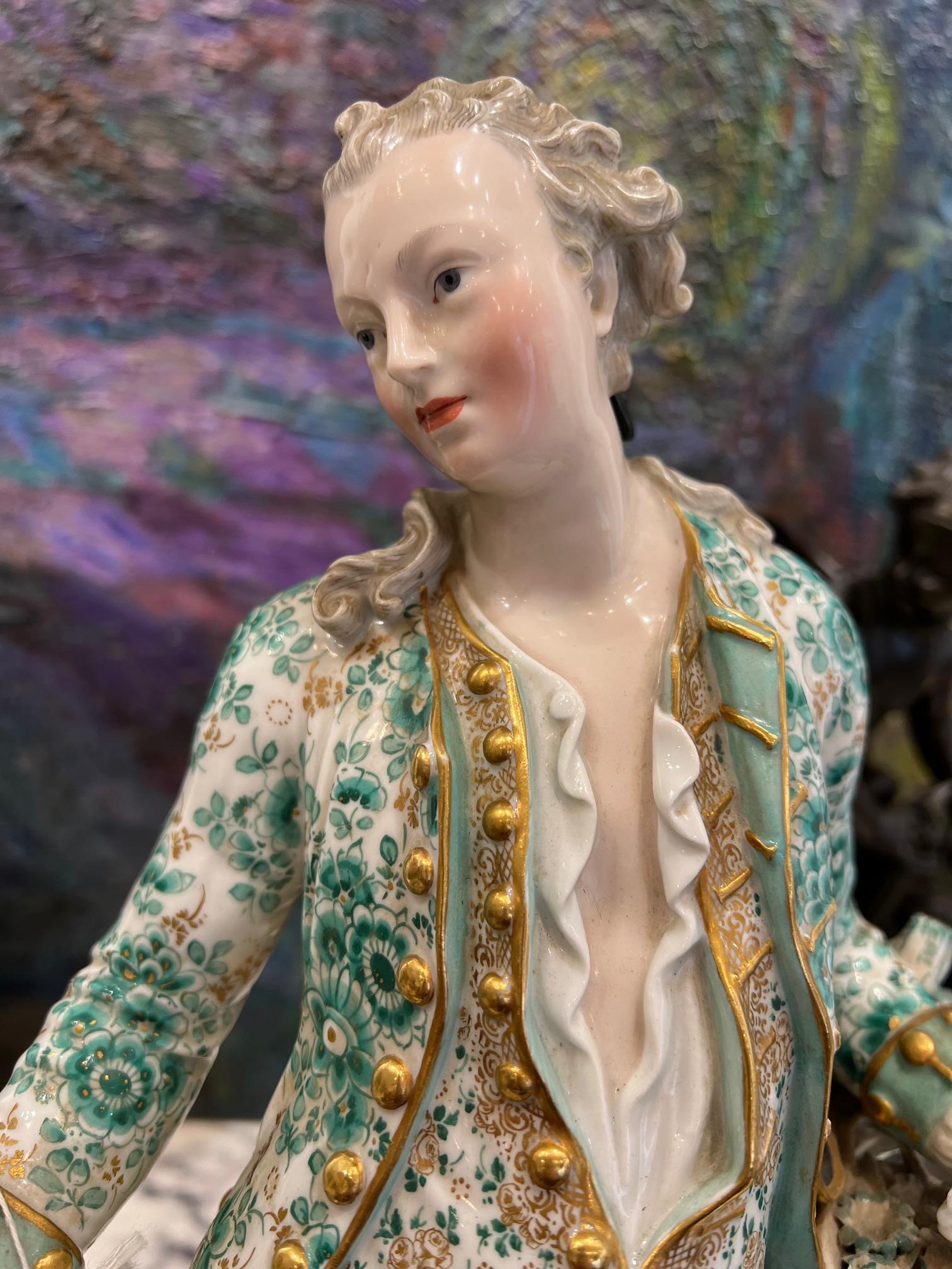 MEISSEN: A VERY LARGE PAIR OF 19TH CENTURY PORCELAIN FIGURES OF A LADY AND GENTLEMAN - Image 2 of 8