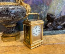 A 19TH CENTURY FRENCH PETITE SONNERIE CARRIAGE CLOCK WITH PUSH REPEAT