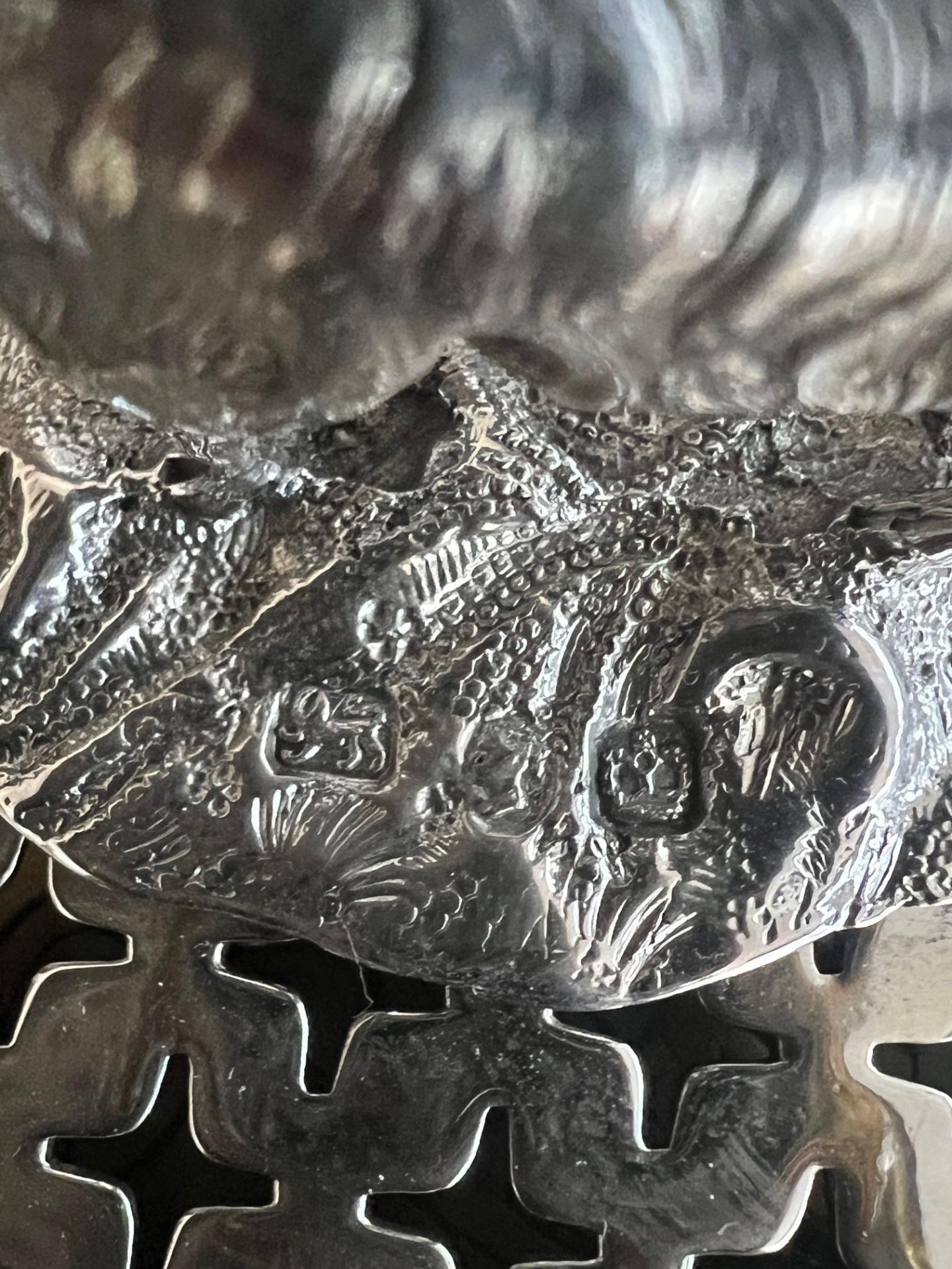 A FINE STERLING SILVER BUTTER DISH BY HENRY WILKINSON & CO.1852 - Image 14 of 14