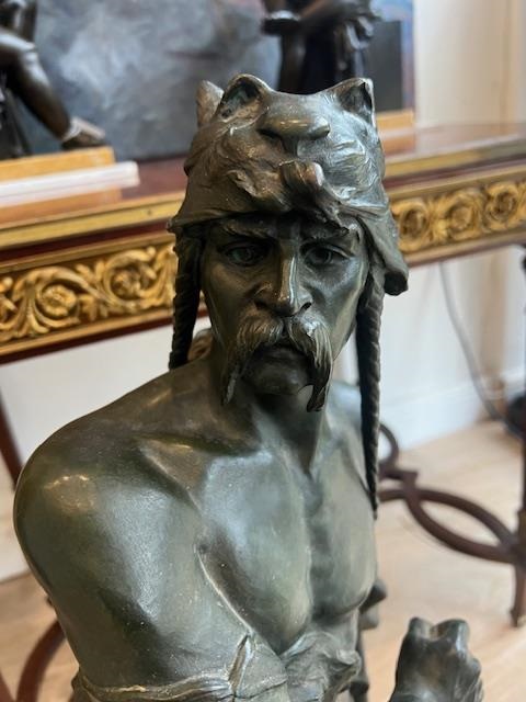 EDOUARD DROUOT (FRENCH: 1859-1945): A LARGE BRONZE FIGURE OF A VIKING WARRIOR - Image 9 of 13