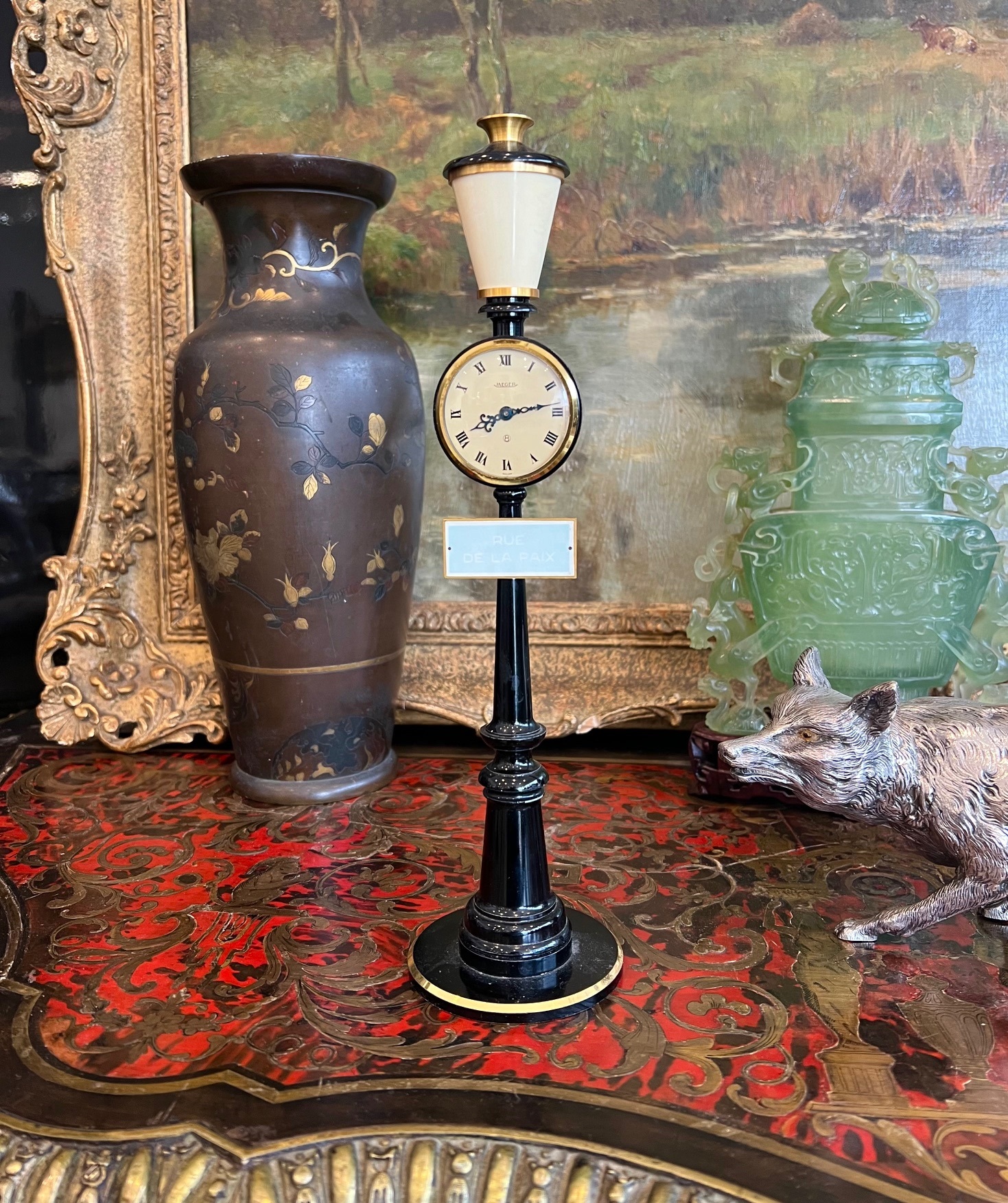 A JAEGER LECOULTRE NOVELTY DESK CLOCK MODELLED AS A LAMP POST