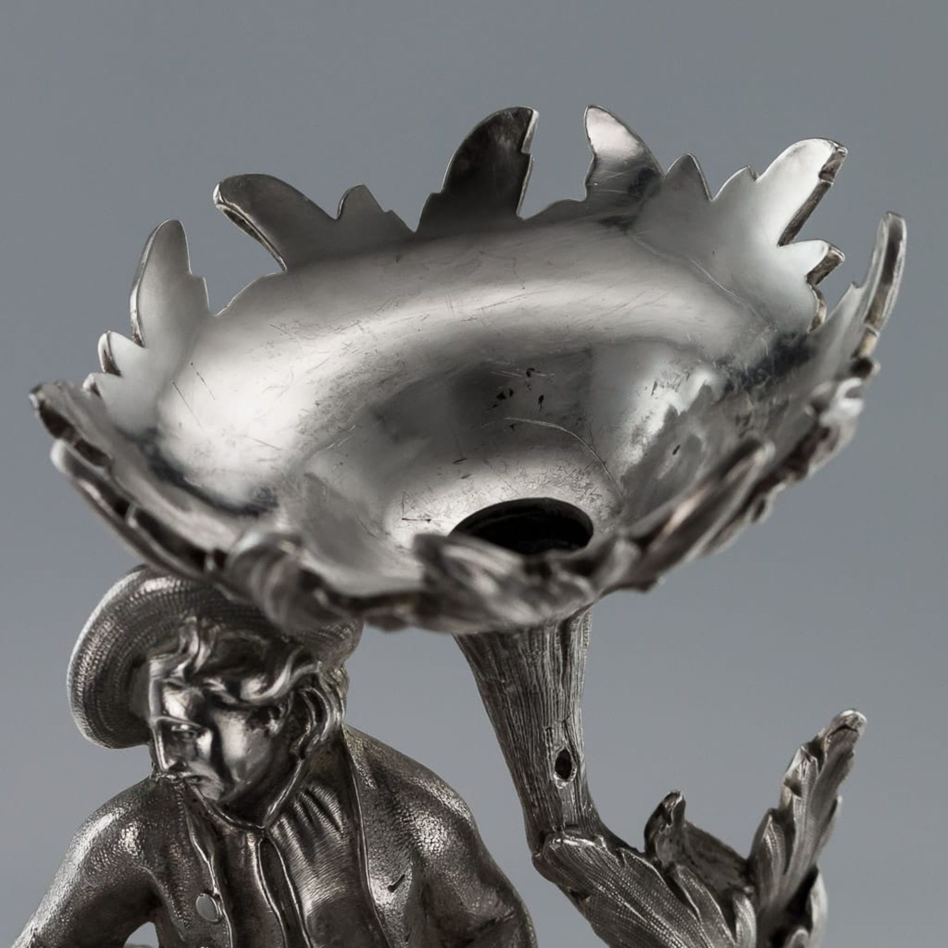 A PAIR OF 19TH CENTURY STERLING SILVER FIGURAL COMPORTS, C & G FOX C.1852 - Image 9 of 14