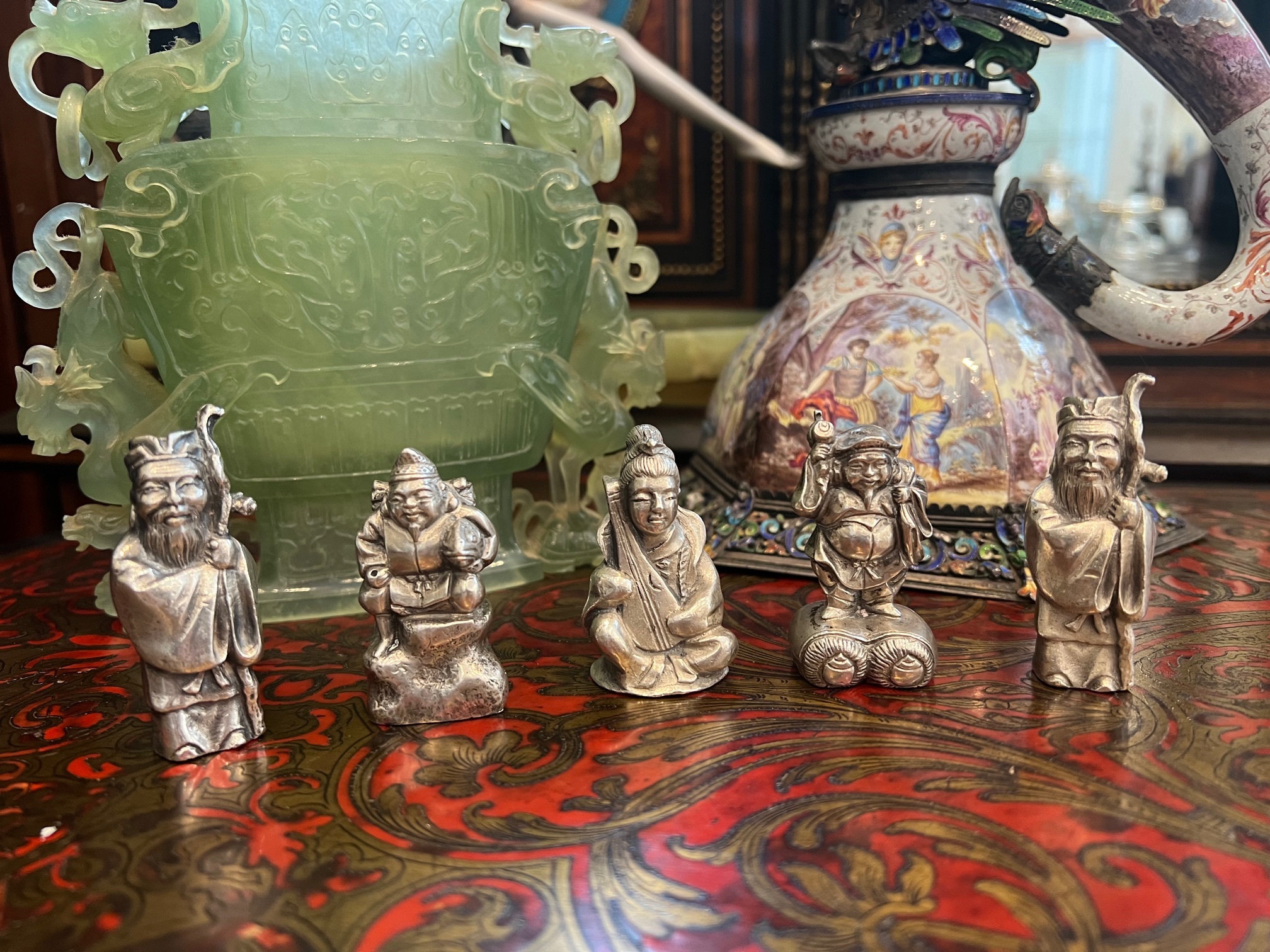 A SET OF FIVE SOLID SILVER CHINESE FIGURES - Bild 2 aus 4