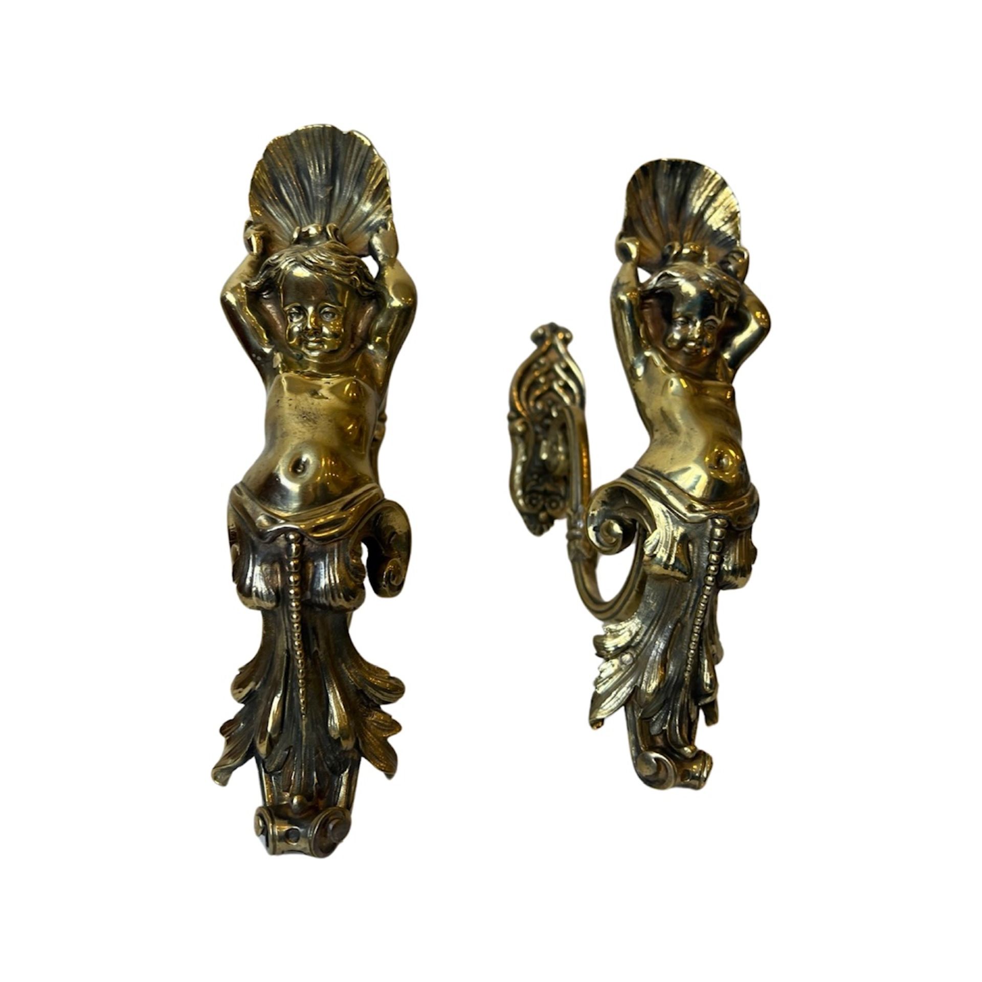 A PAIR OF LATE 19TH CENTURY FRENCH BRONZE CURTAIN TIE BACKS - Image 4 of 7