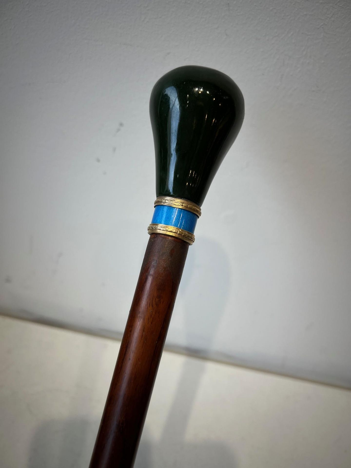 A FABERGE STYLE SILVER GILT, NEPHRITE JADE AND ENAMEL WALKING CANE - Image 2 of 8