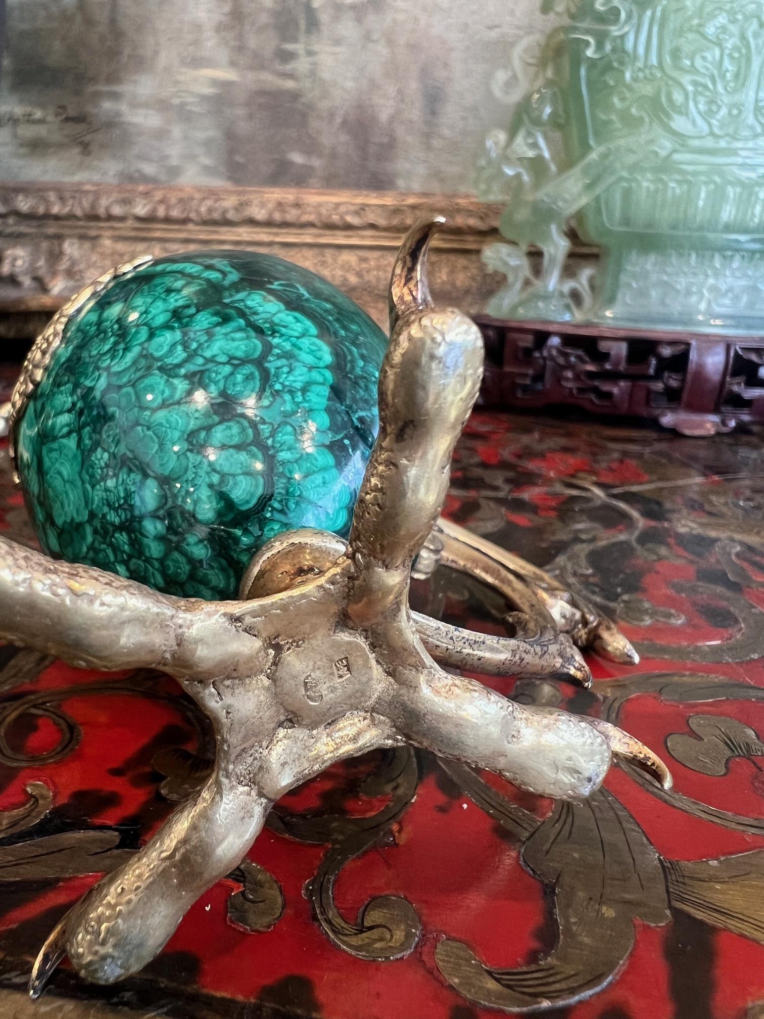 A PAIR OF SILVER GILT AND MALACHITE EGG SHAPED CANDLESTICKS - Image 5 of 8