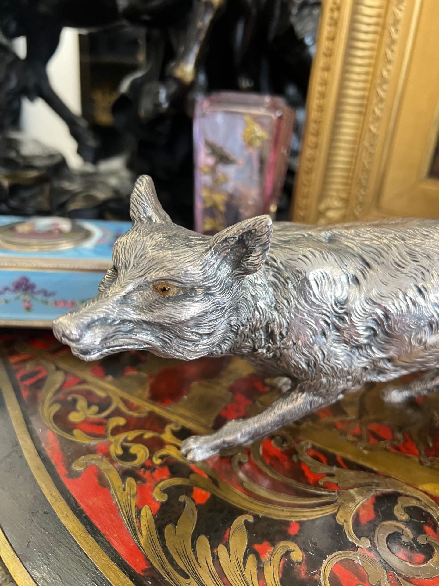 A STERLING SILVER MODEL OF A FOX - Image 4 of 13