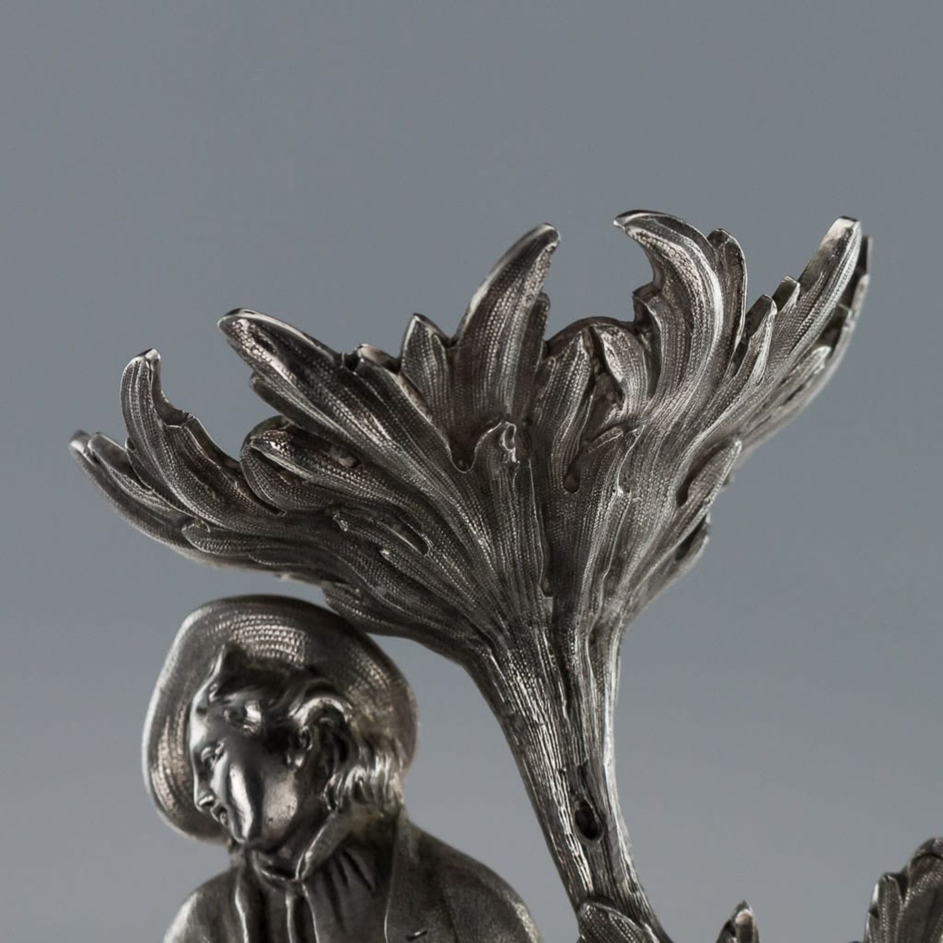 A PAIR OF 19TH CENTURY STERLING SILVER FIGURAL COMPORTS, C & G FOX C.1852 - Image 10 of 14