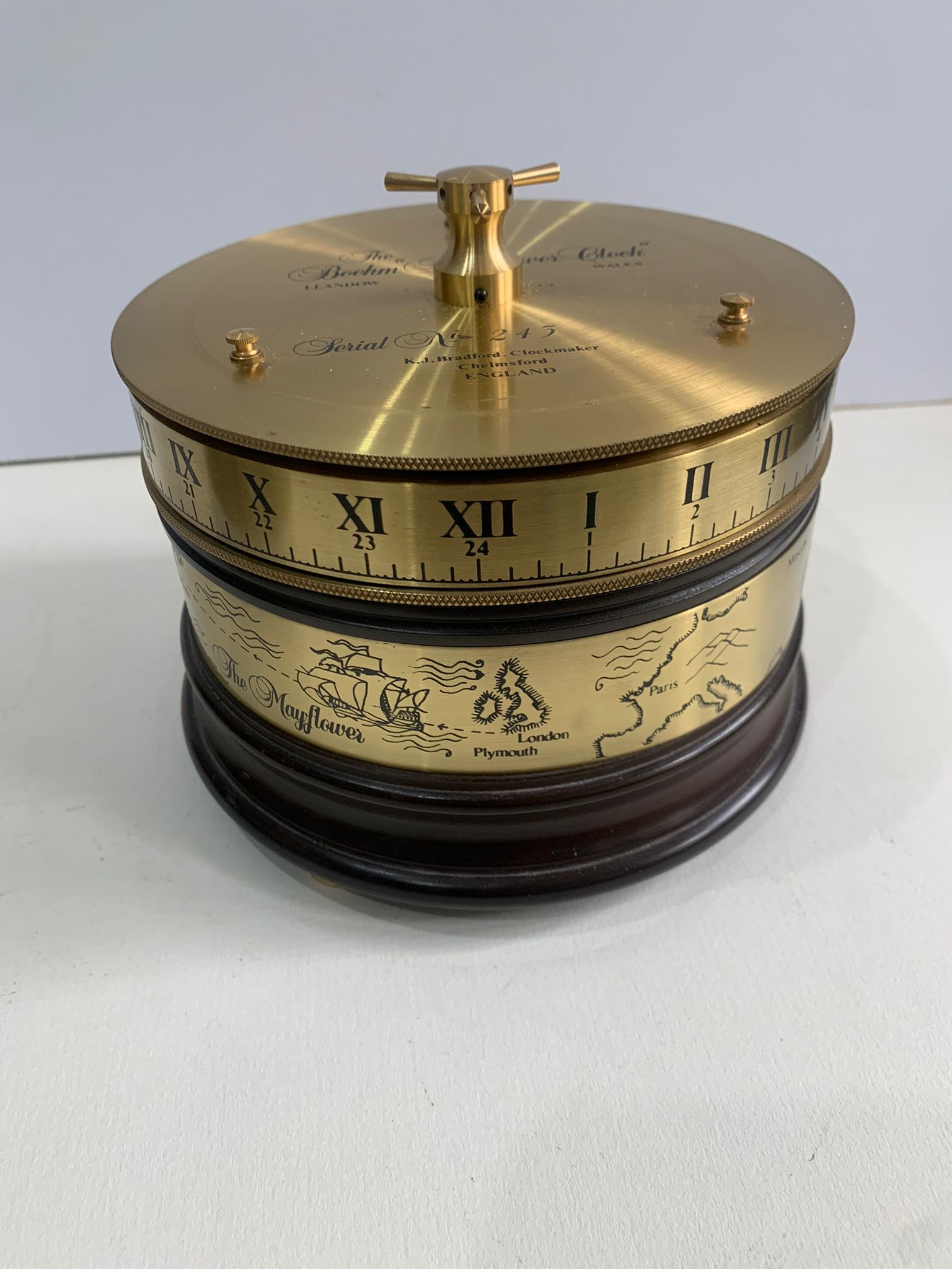 THE BOEHM MAYFLOWER CLOCK: AN ANNULAR SILVER MOUNTED TIMEPIECE, NO. 243 - Bild 4 aus 5