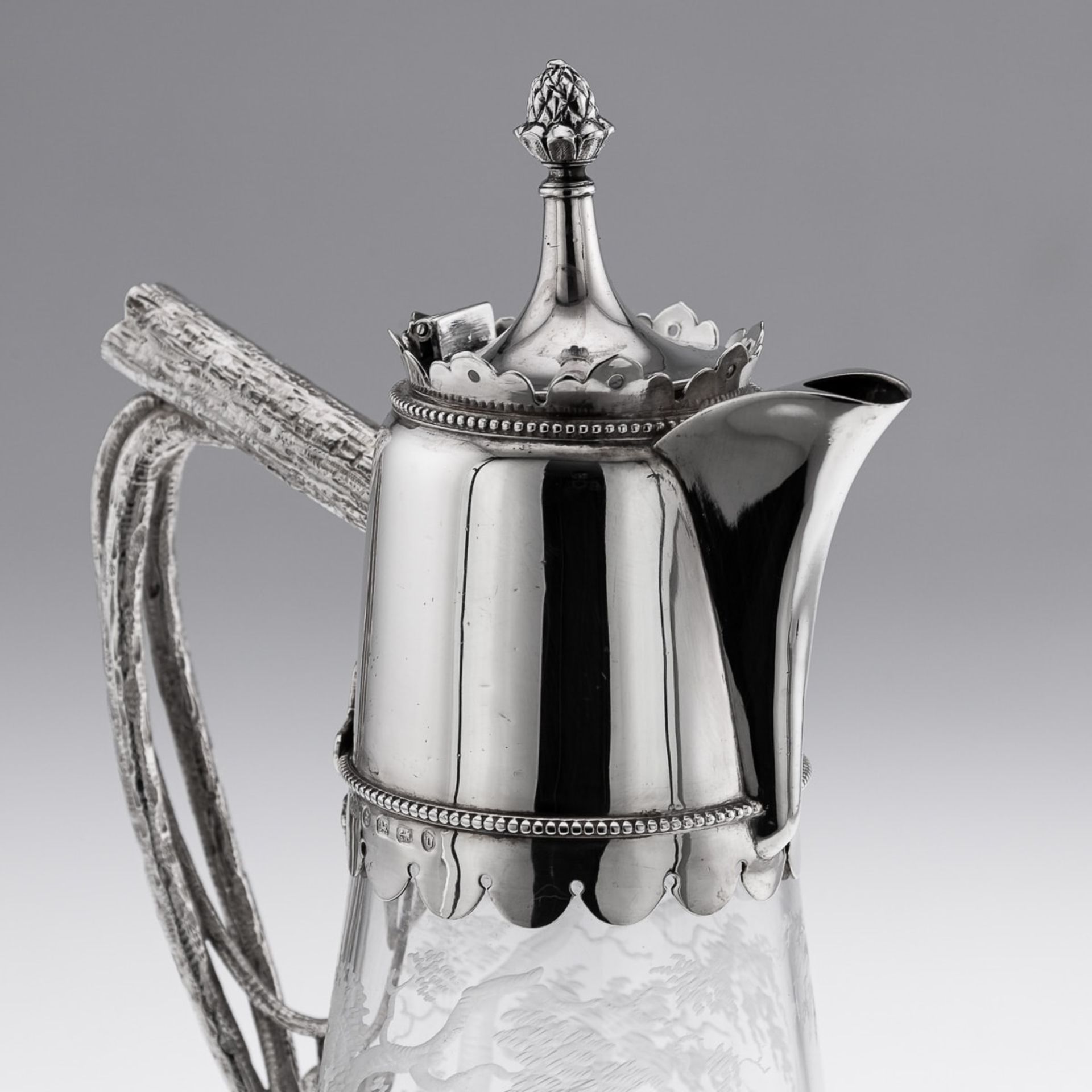 A 19TH CENTURY SILVER AND GLASS HUNTING CLARET JUG C. 1887 - Image 24 of 30