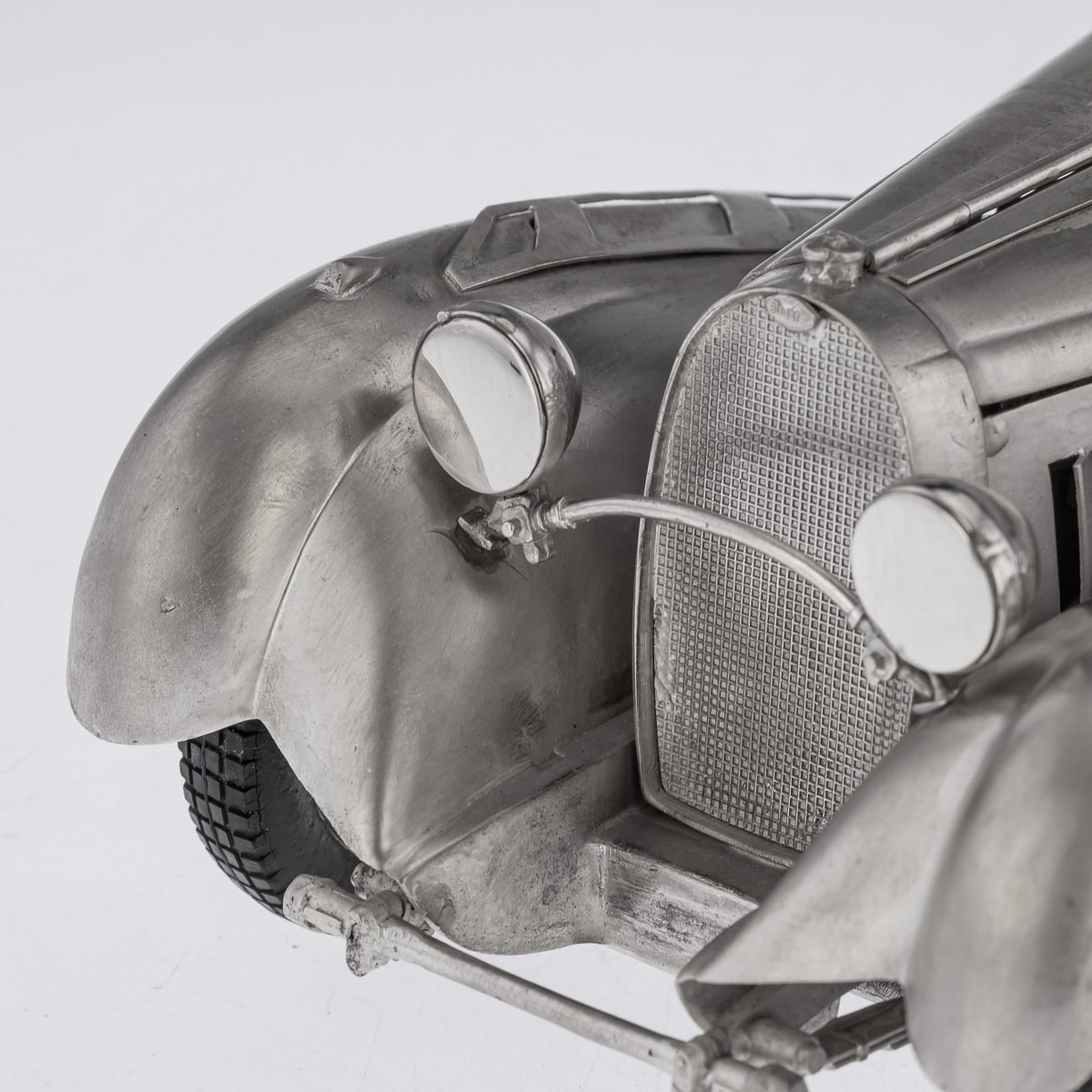 A SOLID SILVER BUGATTI ROYALE TYPE 41 MODEL CAR, MID 20TH CENTURY, L. DONATI, C. 1960 - Bild 17 aus 33