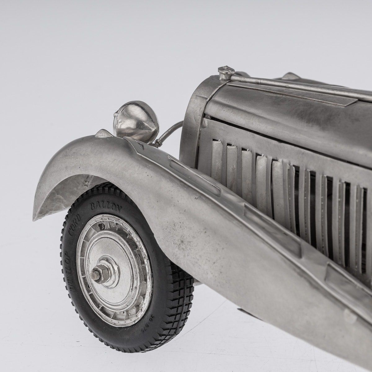 A SOLID SILVER BUGATTI ROYALE TYPE 41 MODEL CAR, MID 20TH CENTURY, L. DONATI, C. 1960 - Bild 8 aus 33