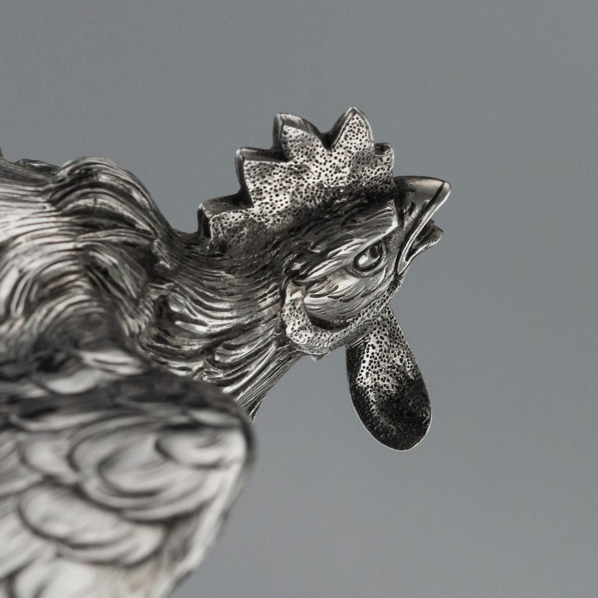 A PAIR OF GERMAN SILVER TABLE ORNAMENTS MODELLED AS FIGHTING COCKERELS - Image 40 of 41