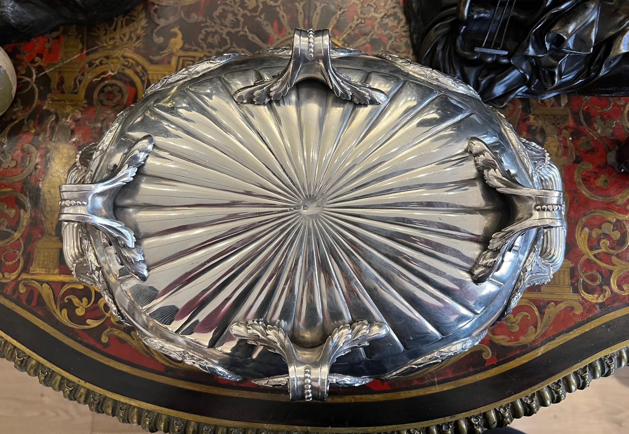 A 19TH CENTURY RUSSIAN SILVER WINE COOLER OR JARDINIERE - Image 3 of 7