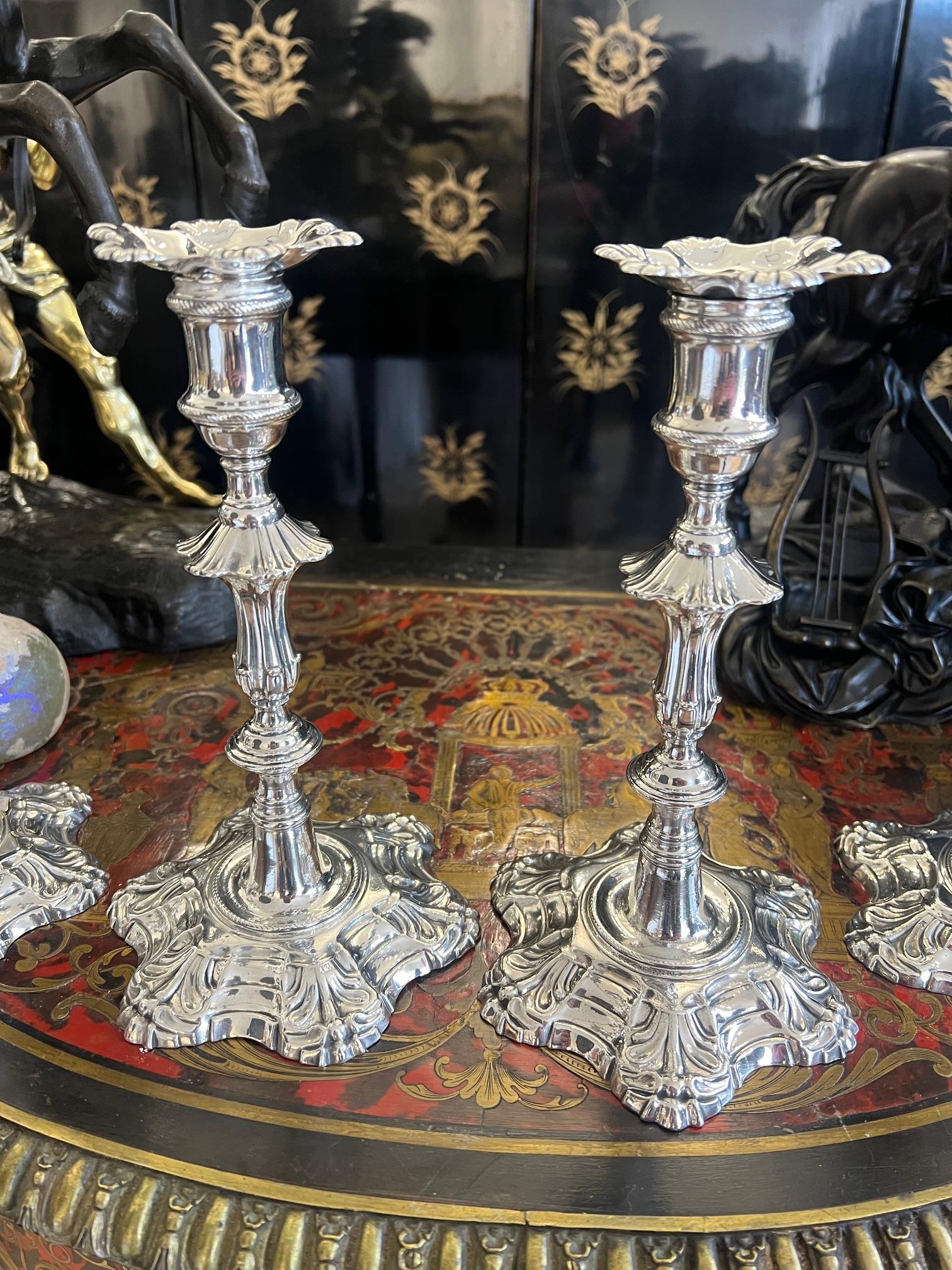 A SET OF FOUR GEORGIAN MID 18TH CENTURY SILVER CANDLESTICKS, C.1756 - Image 4 of 7