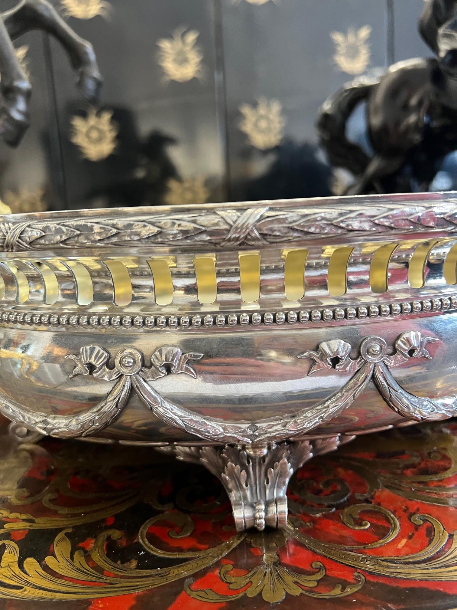 A 19TH CENTURY RUSSIAN SILVER WINE COOLER OR JARDINIERE - Image 5 of 7