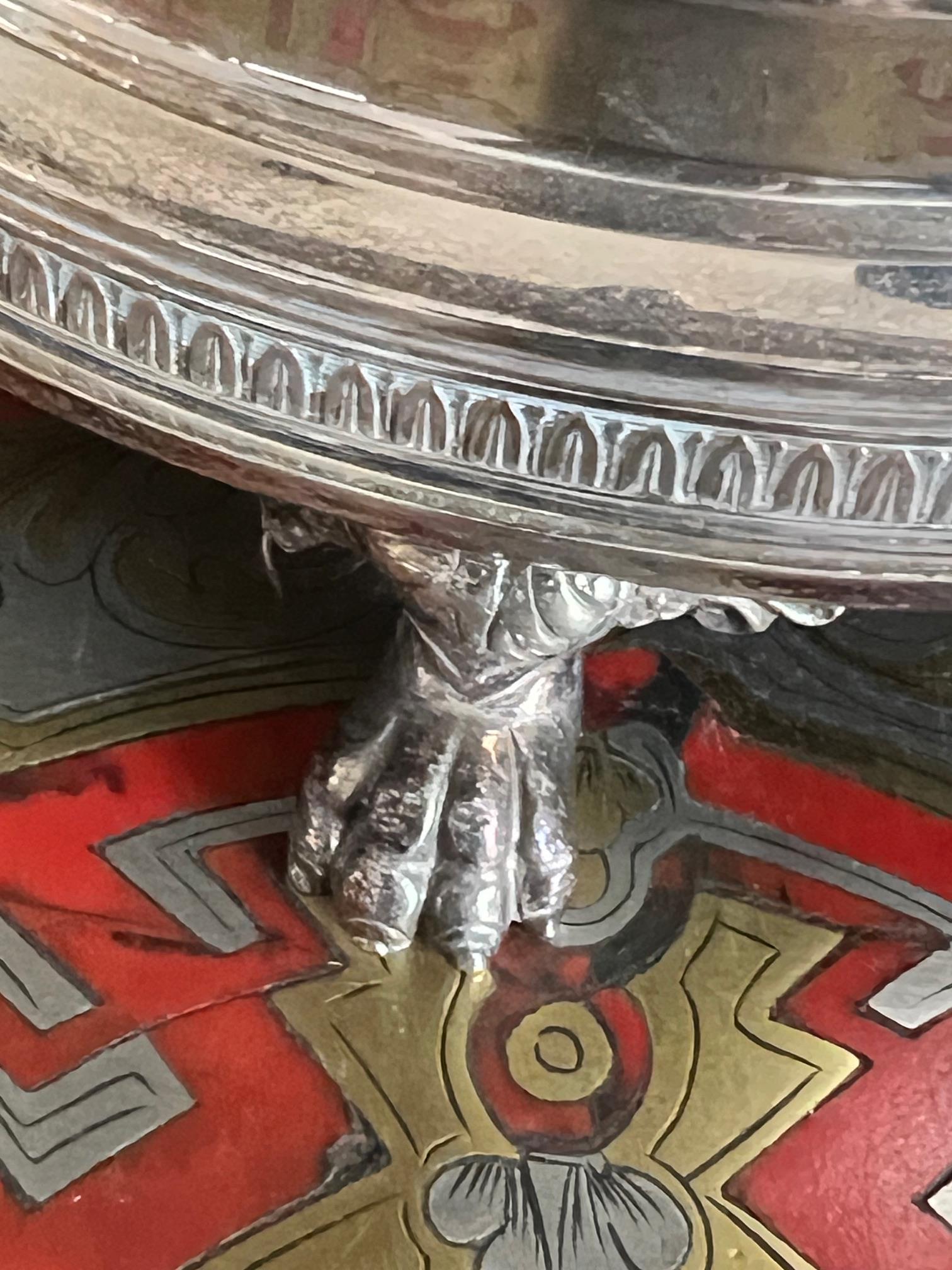 A VERY LARGE SILVER NEO-CLASSICAL STYLE URN AND COVER, ITALIAN, EARLY 20TH CENTURY - Image 3 of 13