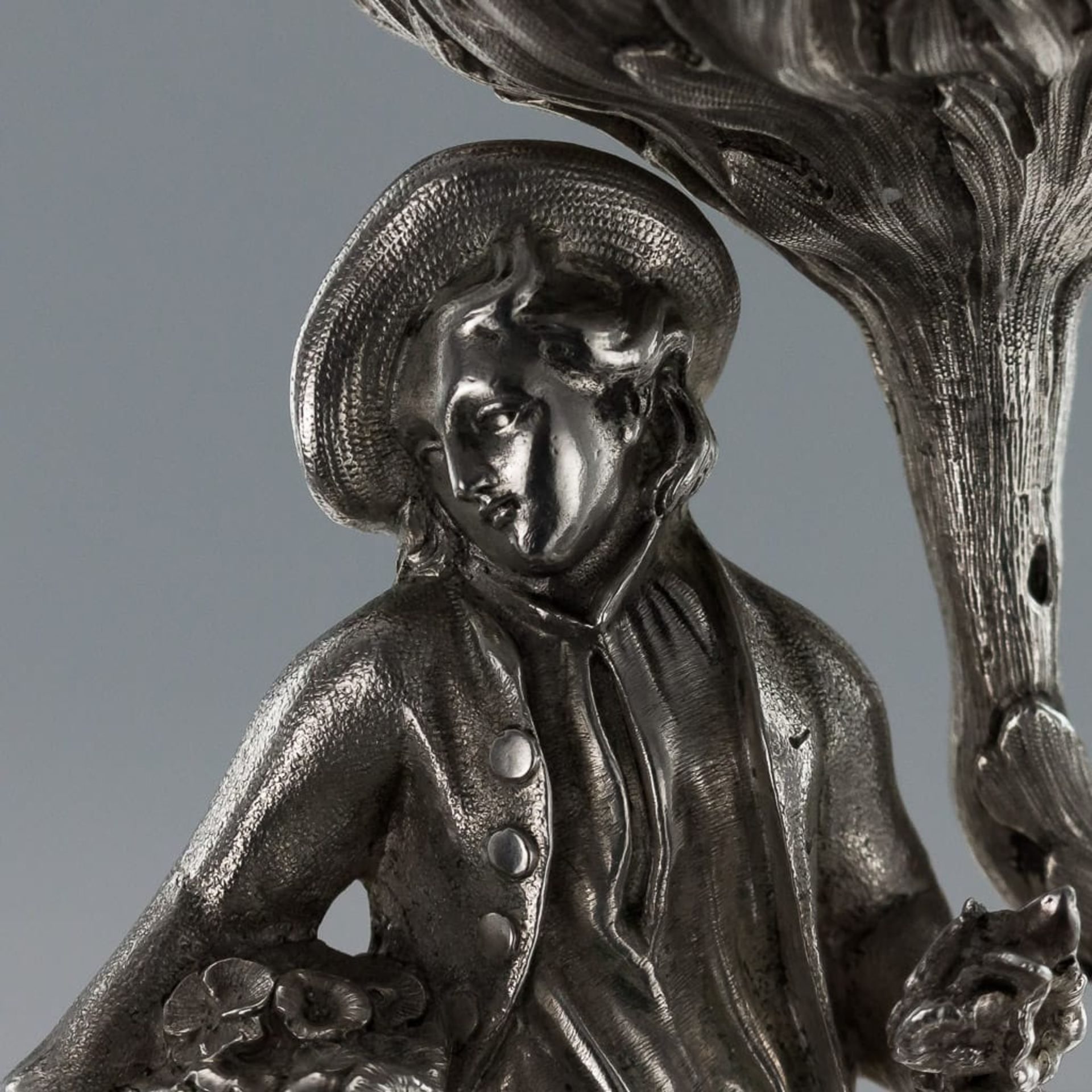 A PAIR OF 19TH CENTURY STERLING SILVER FIGURAL COMPORTS, C & G FOX C.1852 - Image 12 of 14