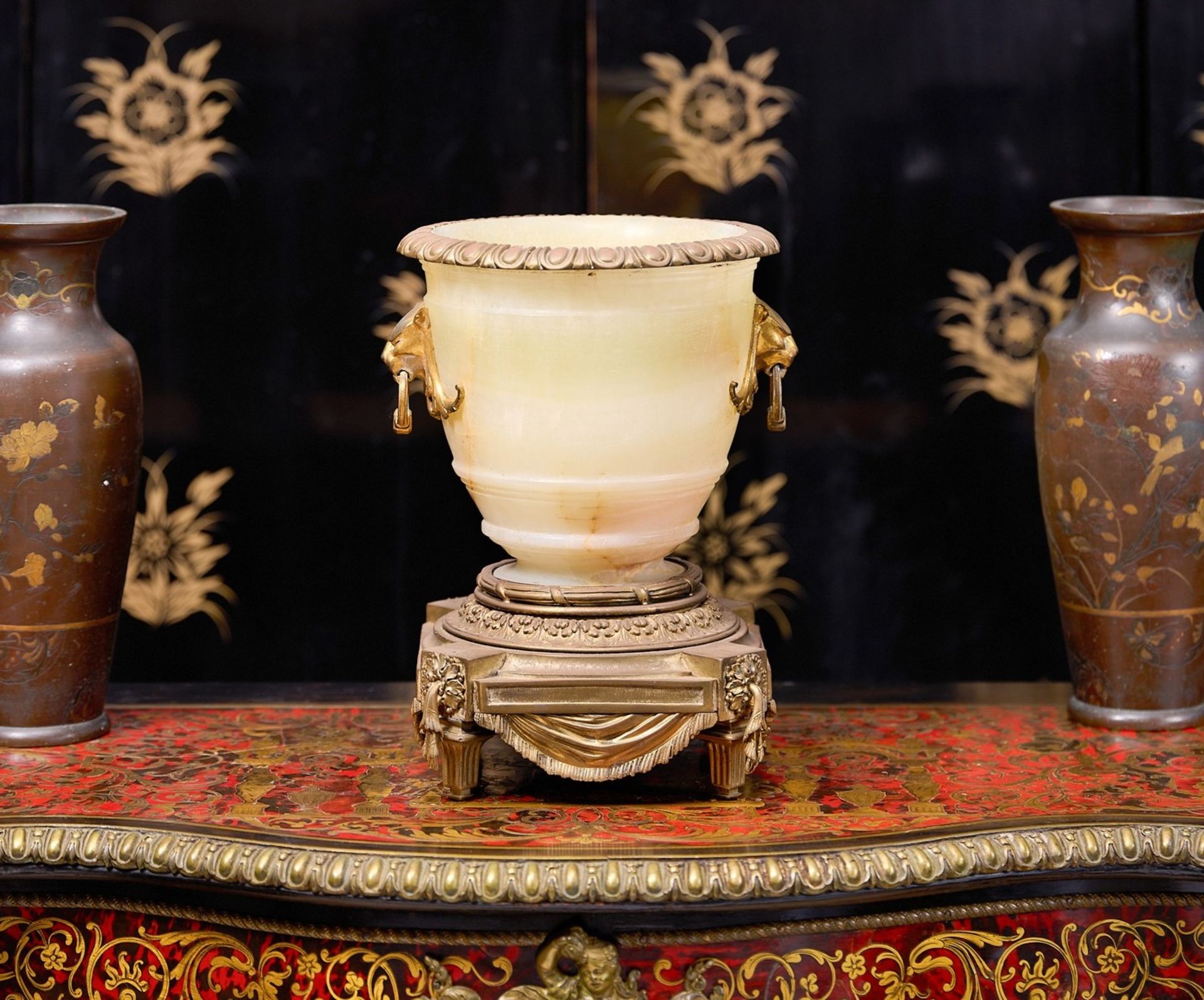 A LATE 19TH CENTURY FRENCH ONYX AND GILT BRONZE MOUNTED CHAMPAGNE BUCKET - Image 2 of 2