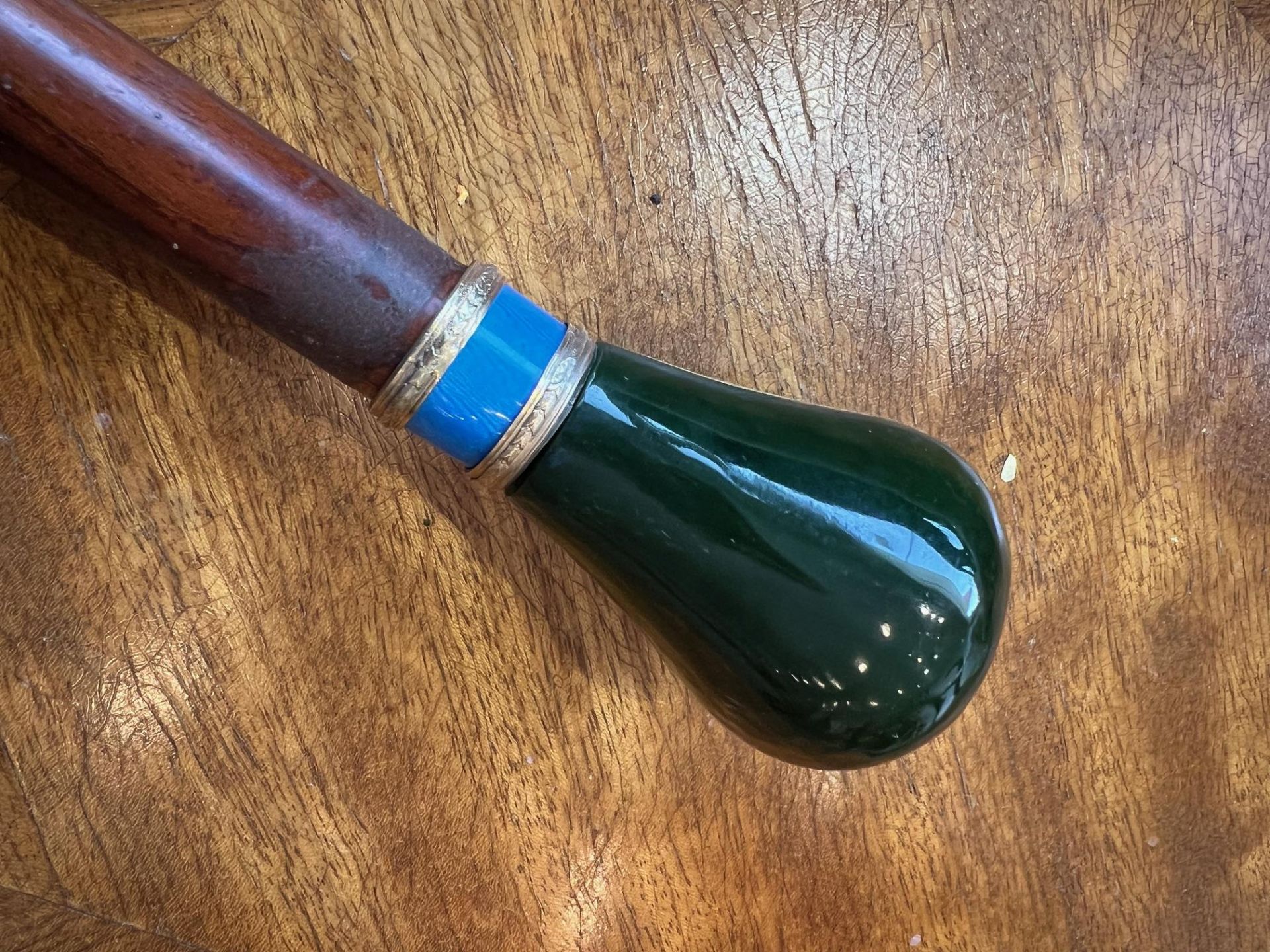 A FABERGE STYLE SILVER GILT, NEPHRITE JADE AND ENAMEL WALKING CANE - Image 6 of 8