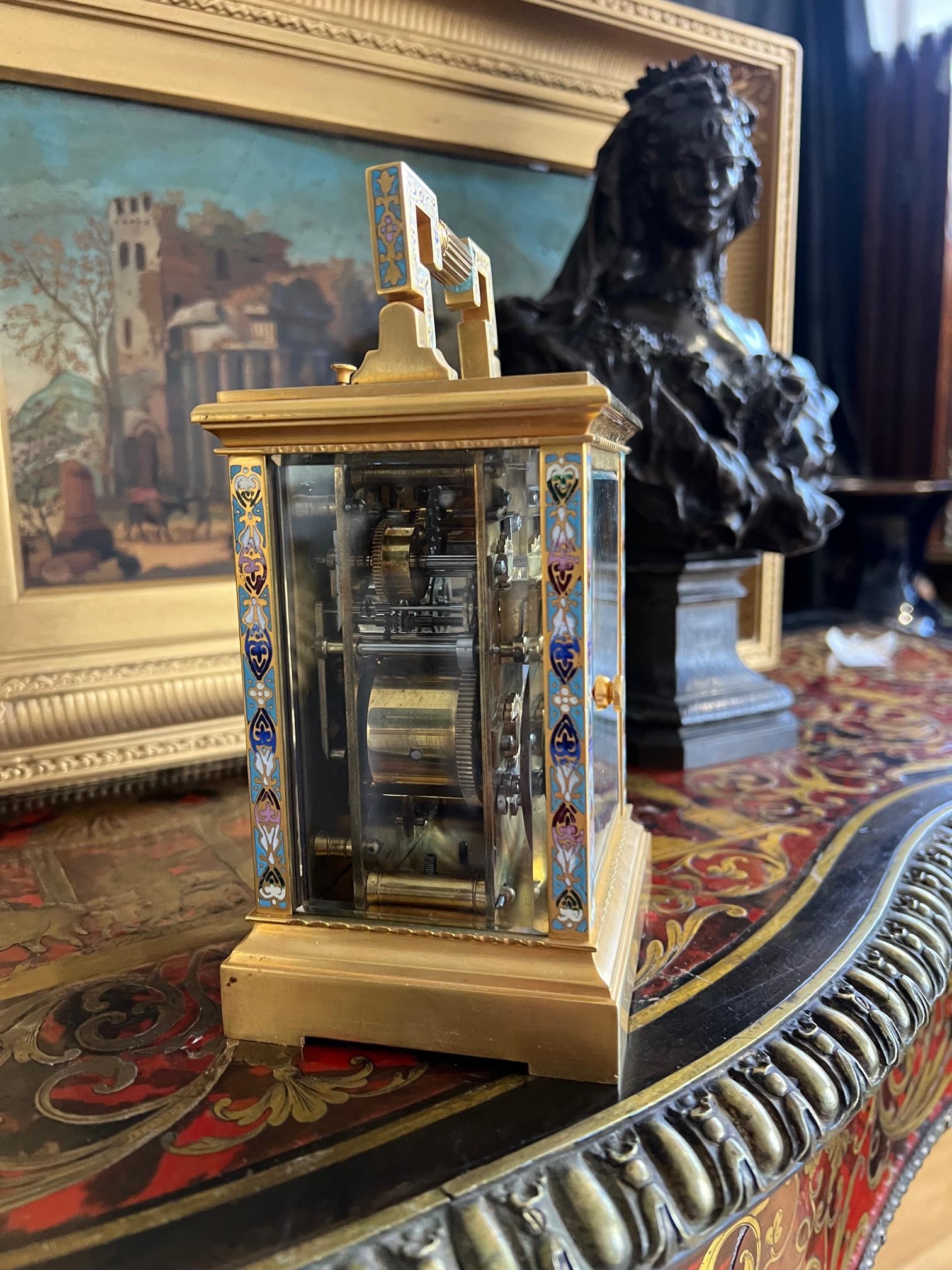 A LATE 19TH CENTURY FRENCH GILT BRASS AND CLOISONNE ENAMEL CARRIAGE CLOCK - Bild 3 aus 7