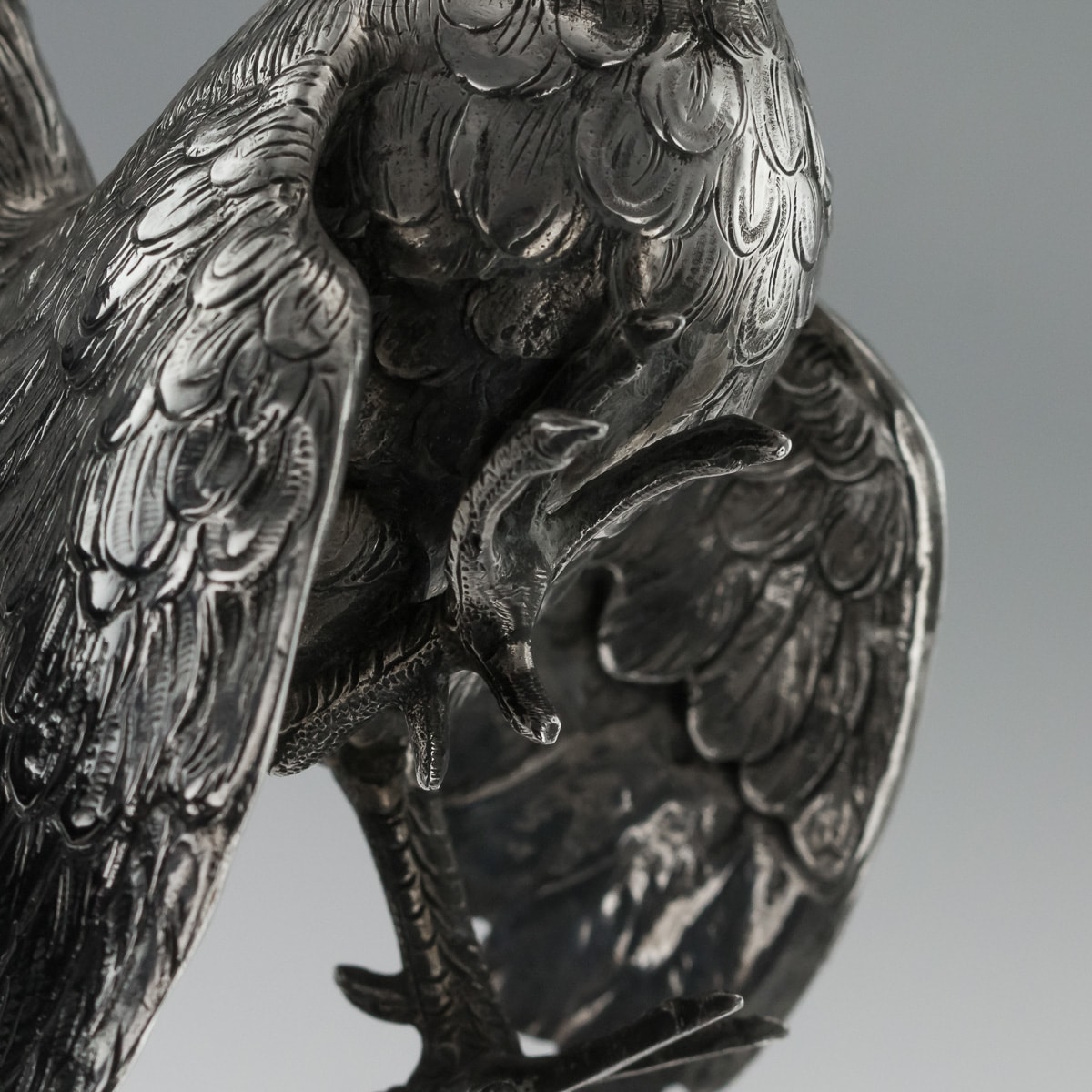 A PAIR OF GERMAN SILVER TABLE ORNAMENTS MODELLED AS FIGHTING COCKERELS - Image 34 of 41