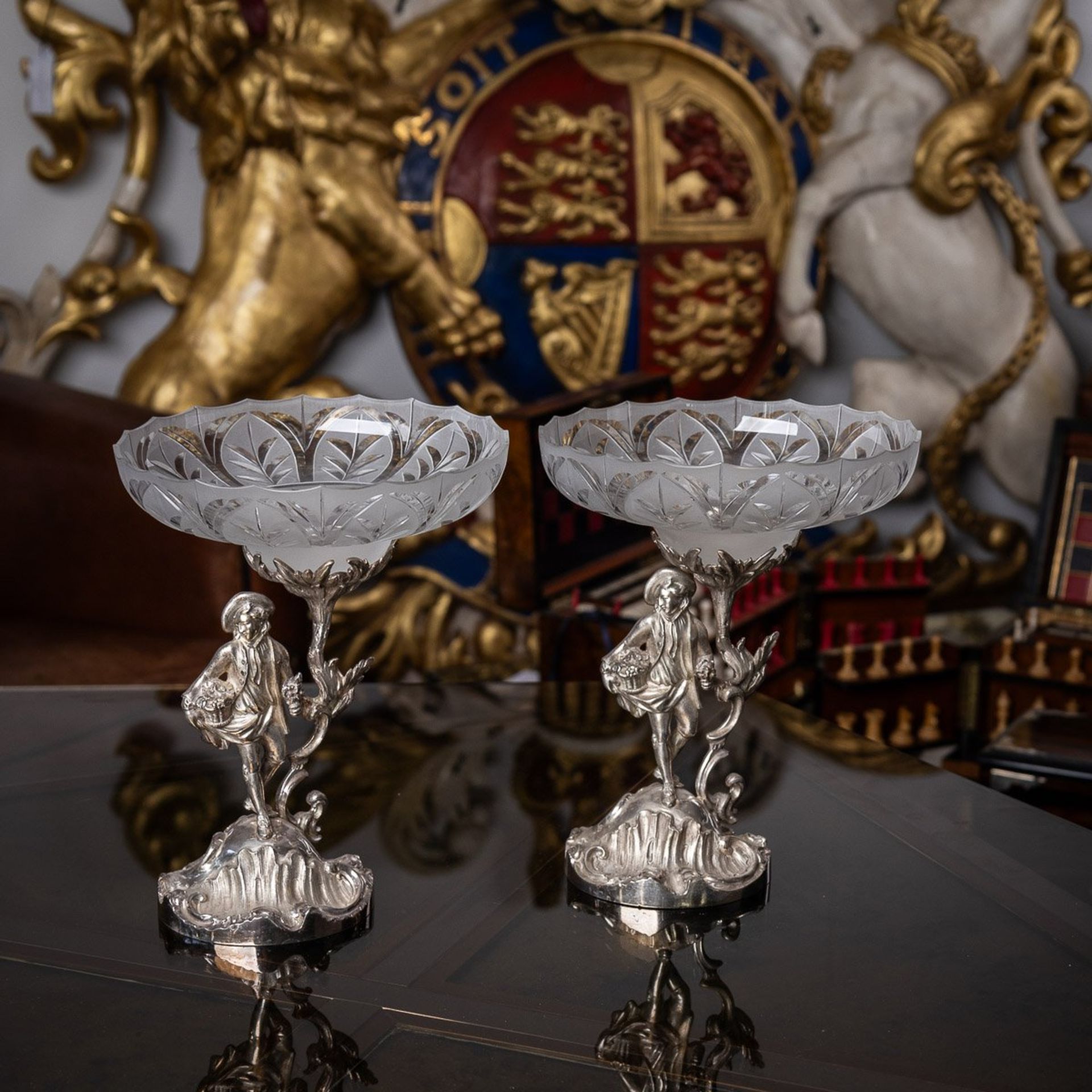 A PAIR OF 19TH CENTURY STERLING SILVER FIGURAL COMPORTS, C & G FOX C.1852 - Image 2 of 14