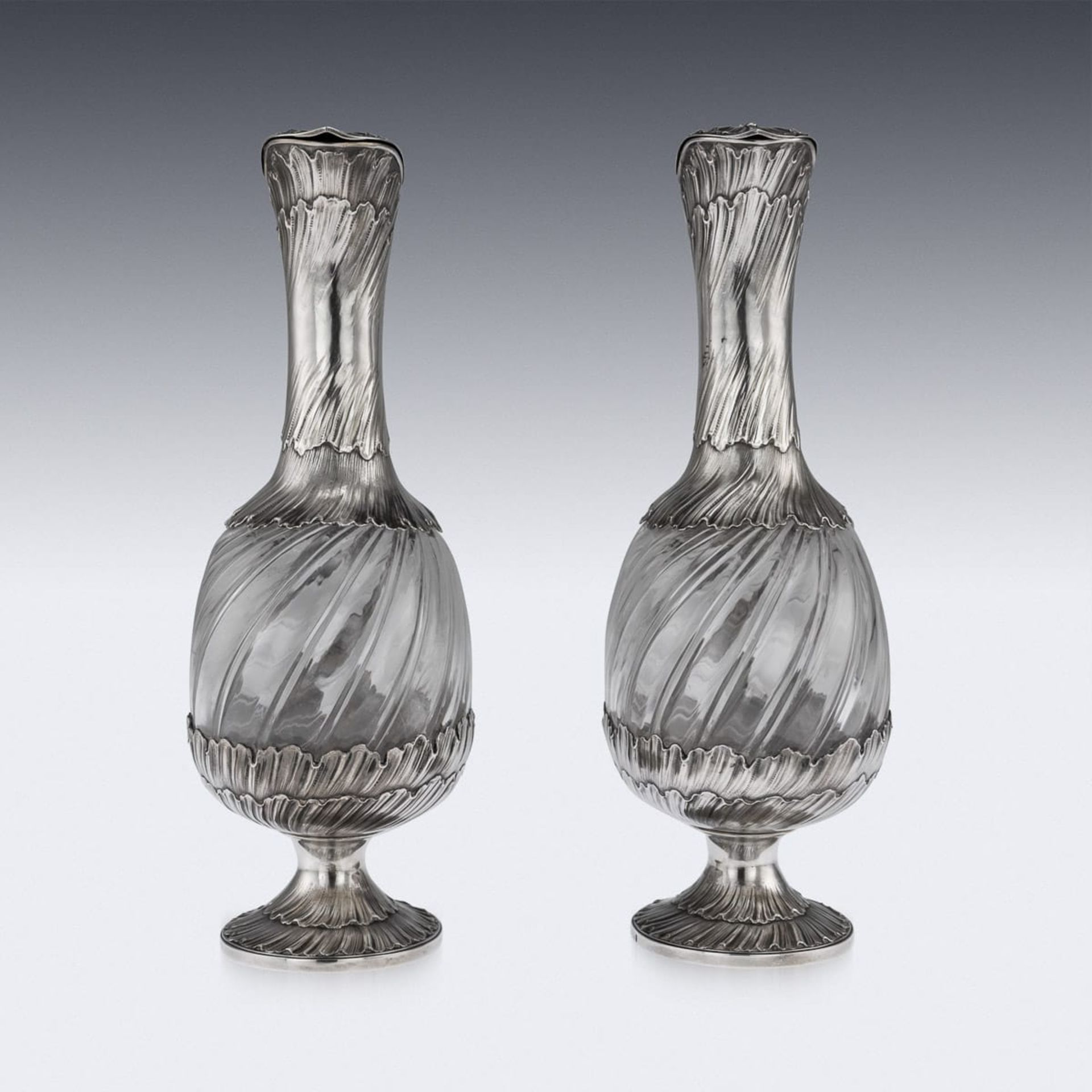 MAISON ODIOT: A PAIR OF 19TH CENTURY SILVER AND GLASS CLARET JUGS CIRCA 1890 - Image 7 of 16