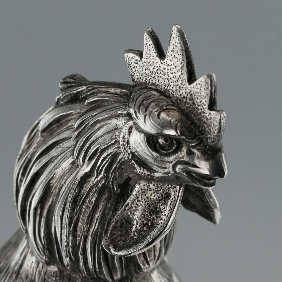 A PAIR OF GERMAN SILVER TABLE ORNAMENTS MODELLED AS FIGHTING COCKERELS - Image 5 of 41