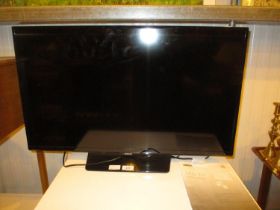 Samsung 32in TV with Remote