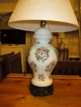 Floral Decorated Table Lamp