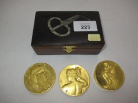 Small Box with 3 Gold Plated Bronze Tokens, The Thinker, Auguste Rodin, Pauline Borghese As Venus