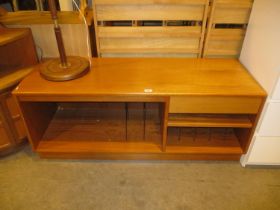 Mid 20th Century Teak Entertainment Unit, 130cm