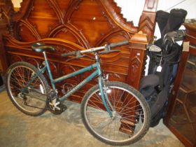 Golf Bag and Clubs and an Edinburgh Cycle