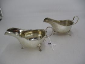 Pair of Silver Sauce Boats, Sheffield 1927 & 1930, 376g