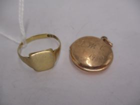 9ct Gold Signet Ring and Locket, 5.5g