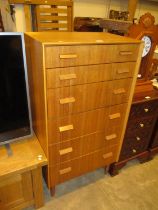 Mid 20th Century Oak Chest of 6 Drawers, 61cm