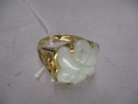 14K Gold Carved Stone Ring, 7.9g, Size S