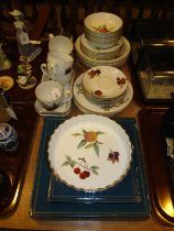 Royal Worcester Evesham China, 35 pieces