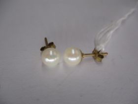 Pair of 9ct Gold and Pearl Stud Earrings