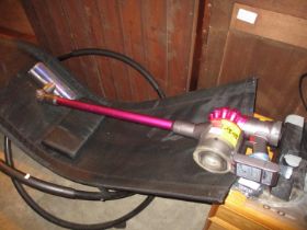 Dyson V7 Cordless Vacuum with Charger