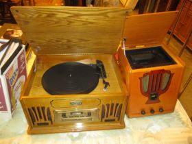 Daklin Vintage Style Music Centre and a Classic Radio/CD